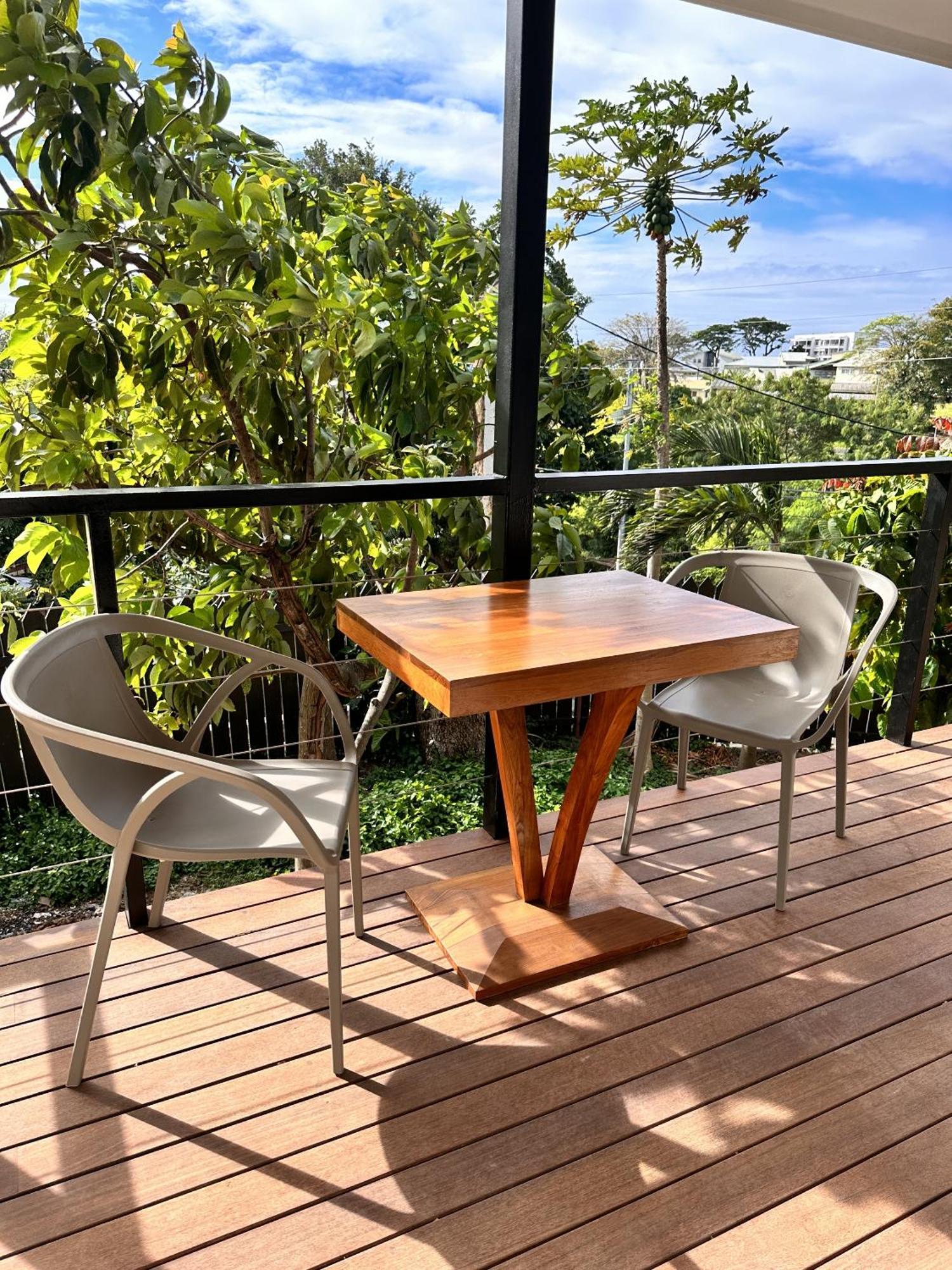Ononui Lodge Airport, Ocean-View, Private Bathroom And Balcony, Free Wifi And Parking, On-Site Car Rental Faaa Esterno foto