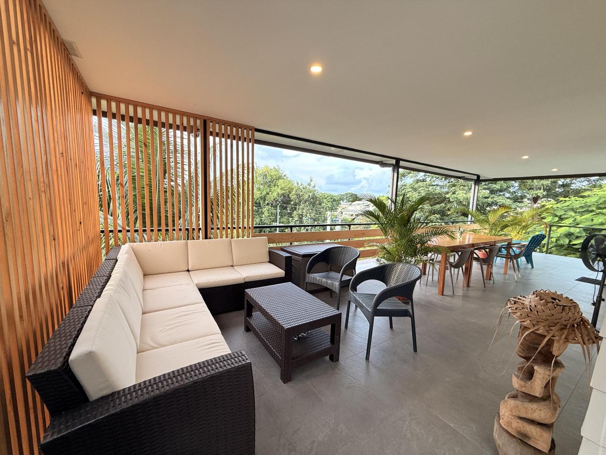 Ononui Lodge Airport, Ocean-View, Private Bathroom And Balcony, Free Wifi And Parking, On-Site Car Rental Faaa Esterno foto