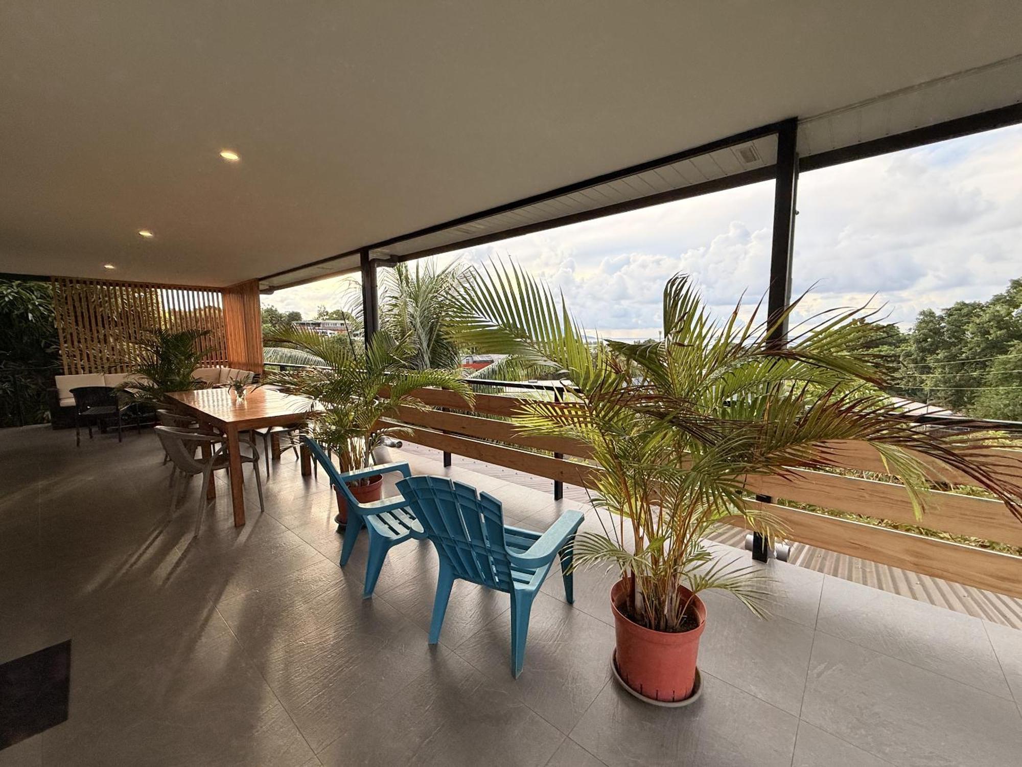 Ononui Lodge Airport, Ocean-View, Private Bathroom And Balcony, Free Wifi And Parking, On-Site Car Rental Faaa Esterno foto